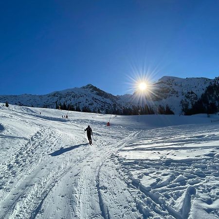 Sonniges Apartment In Seefeld Зеефелд в Тирол Екстериор снимка