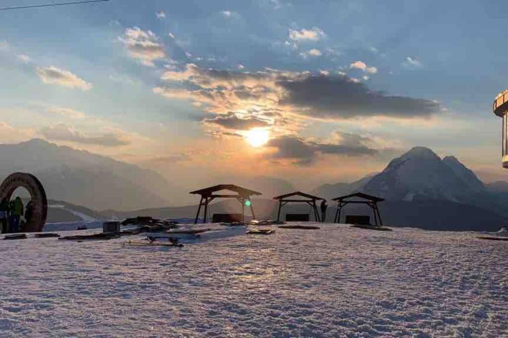 Sonniges Apartment In Seefeld Зеефелд в Тирол Екстериор снимка