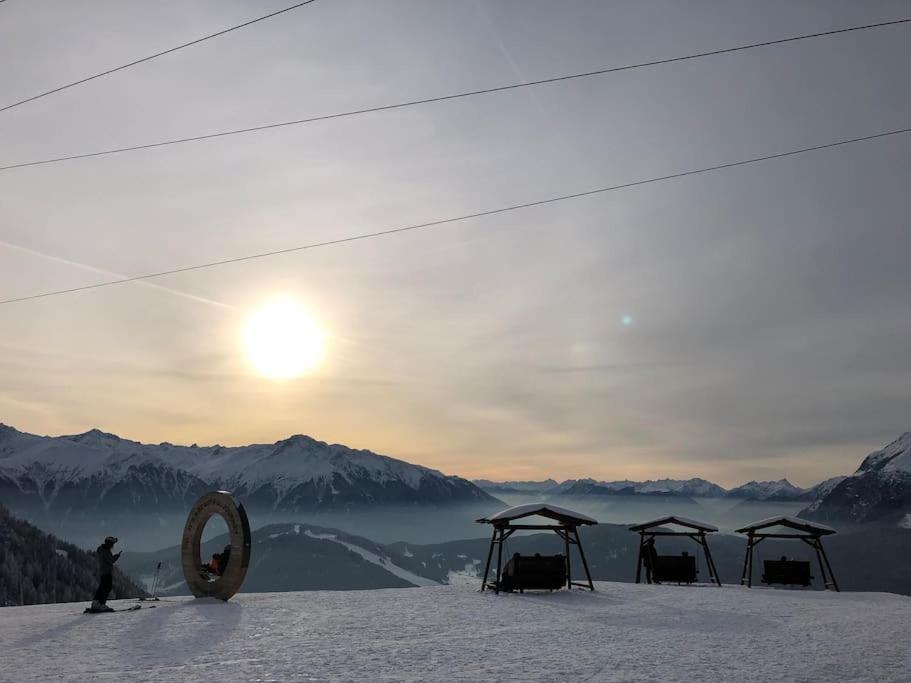 Sonniges Apartment In Seefeld Зеефелд в Тирол Екстериор снимка