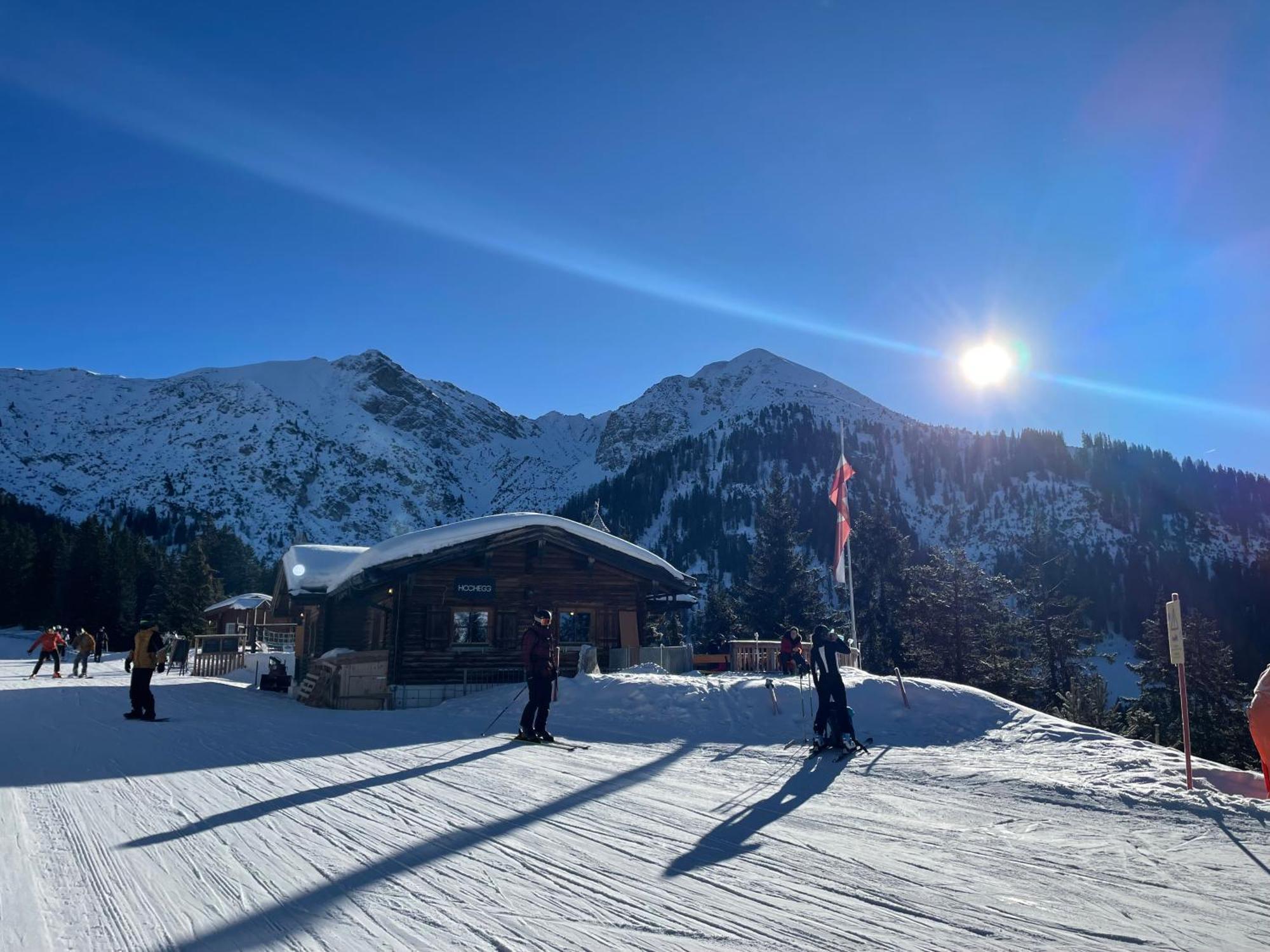 Sonniges Apartment In Seefeld Зеефелд в Тирол Екстериор снимка